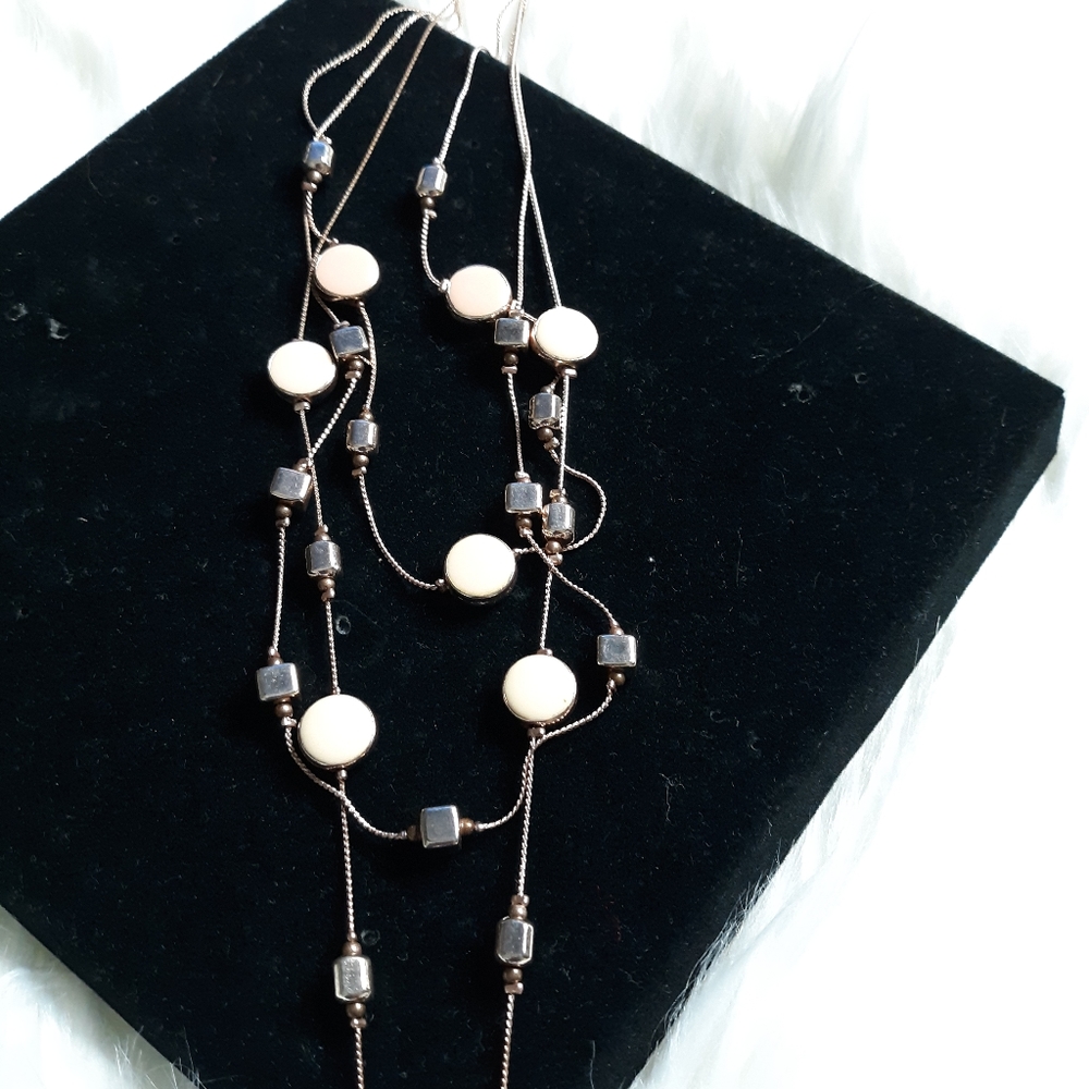 Necklace - Picture 5 of 10